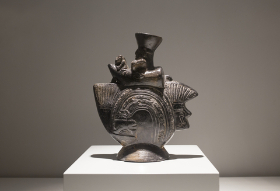 skulpturales gefäß der lambayeque kultur